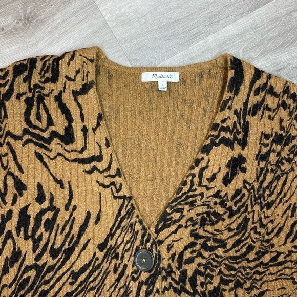 Madewell Tigerized Cameron Ribbed Cardigan Sweater in Coziest Yarn - Picture 7 of 12